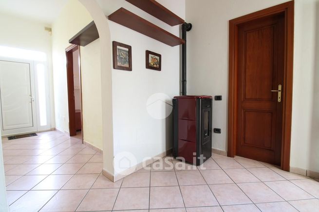 Casa indipendente in residenziale in Vicolo III Quartu 12