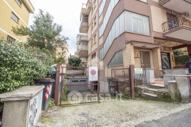 Box/posto auto in residenziale in Via Marsala 16