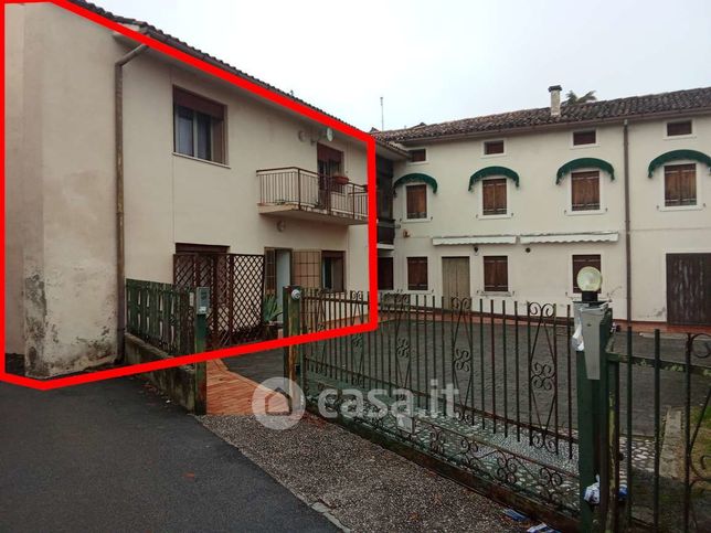 Casa indipendente in residenziale in Via Frassinelli 17