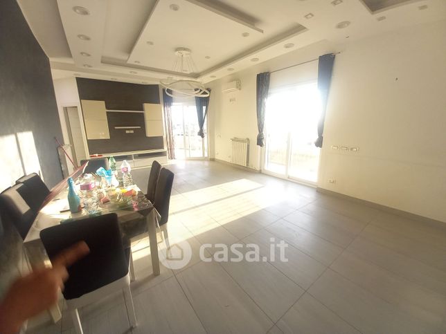 Appartamento in residenziale in Via B. Croce