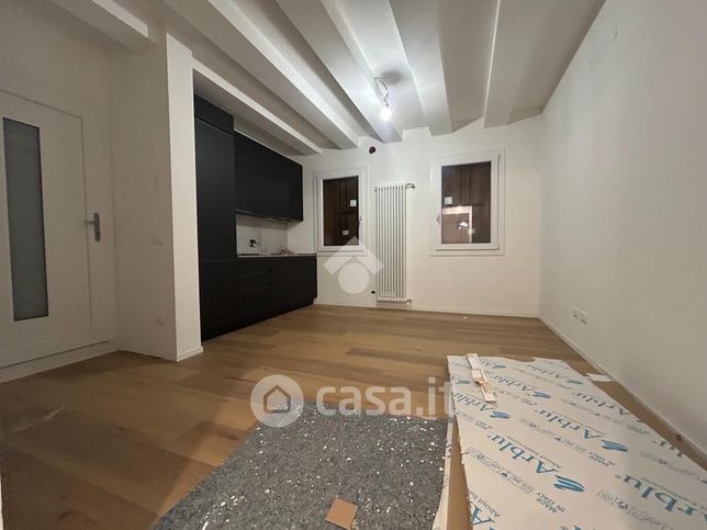 Appartamento in residenziale in Via del Mozzato 1