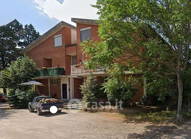 Appartamento in residenziale in Via Nino Bixio 5