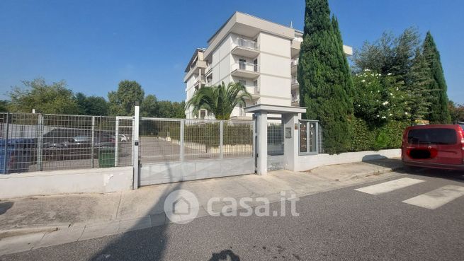 Appartamento in residenziale in Via Giuseppe Di Vittorio 3