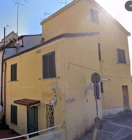 Appartamento in residenziale in Via Franceschini 2