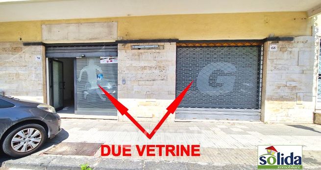 Negozio/locale commerciale in commerciale in Via Umberto I 70