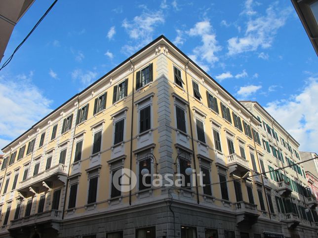 Ufficio in commerciale in Via Matteo Renato Imbriani 5
