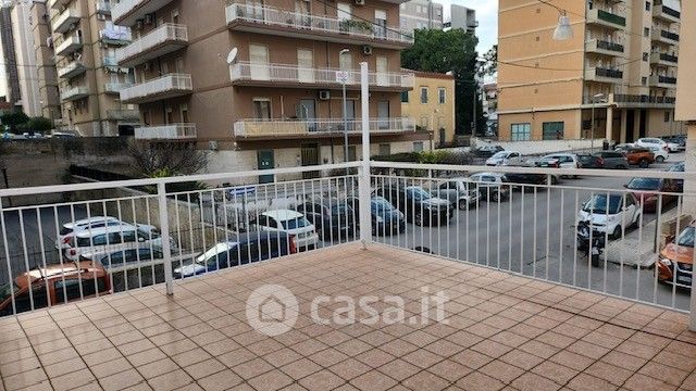 Appartamento in residenziale in Viale Teocrito