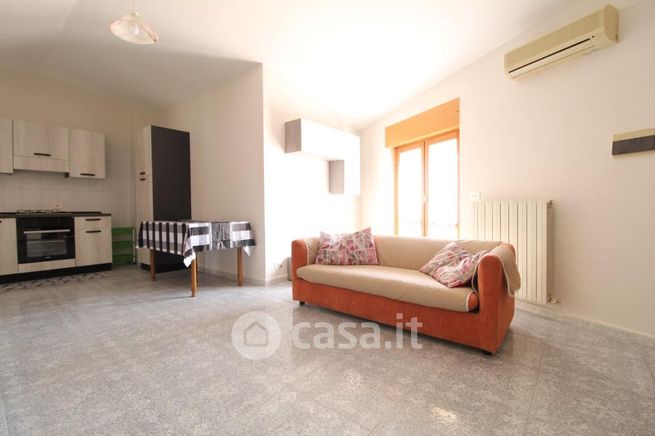 Appartamento in residenziale in Via Trento 12