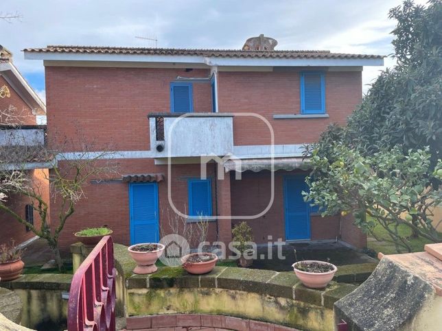 Villa in residenziale in Via Garigliano n. 7