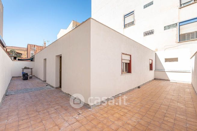 Appartamento in residenziale in Via Amm. Persano 4