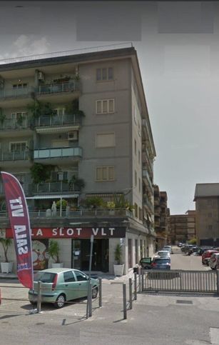 Attivitã /licenza (con o senza mura) in commerciale in Via Nazionale Appia