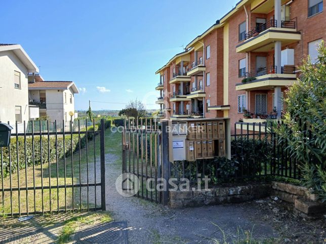 Casa bi/trifamiliare in residenziale in Piazza Armida Parsi 5