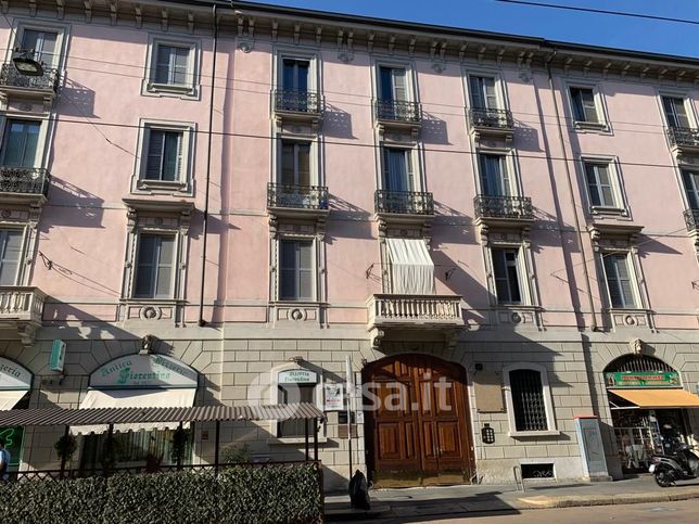 Appartamento in residenziale in Viale Bligny 41