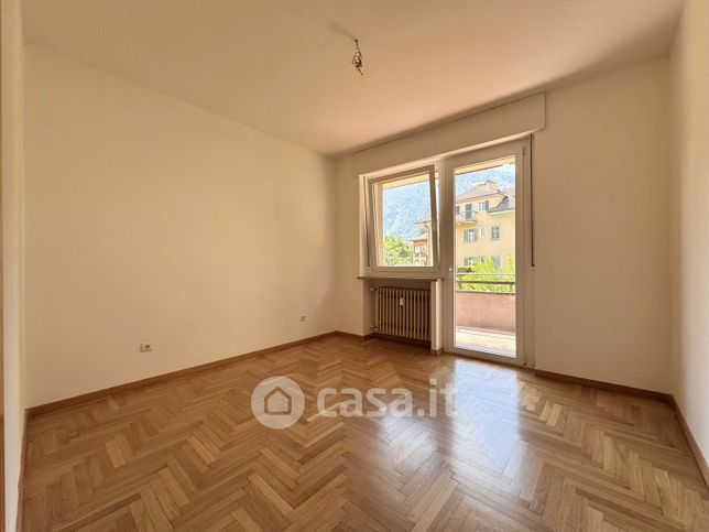 Appartamento in residenziale in Via Schiller