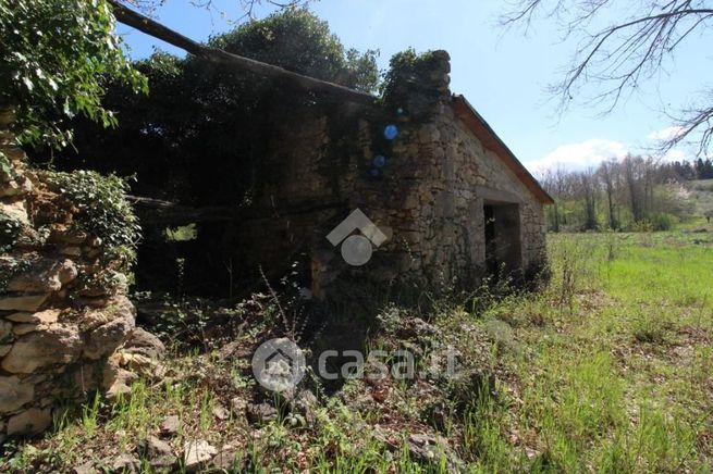 Rustico/casale in residenziale in Località Le Piane