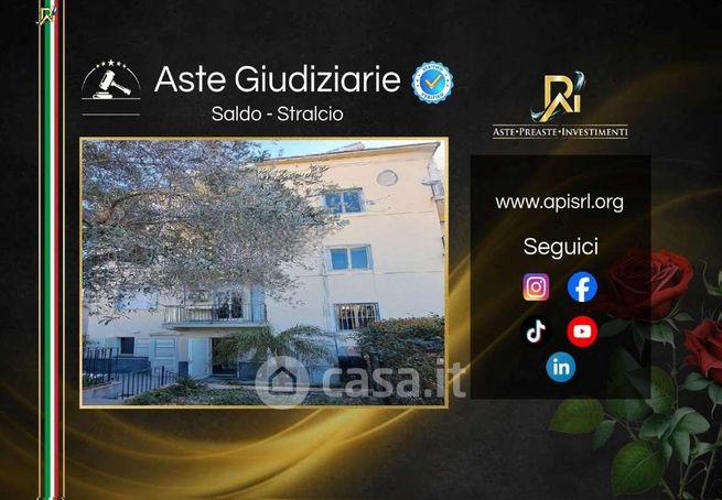 Appartamento in residenziale in Via Spiaggia 158