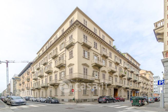 Appartamento in residenziale in Via Ottavio Assarotti 10