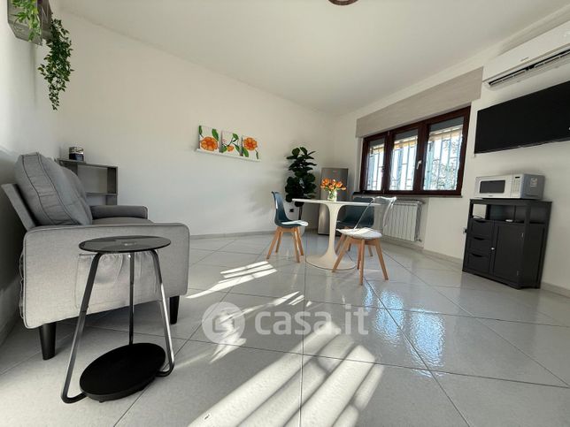 Appartamento in residenziale in Via Tedeschi 20