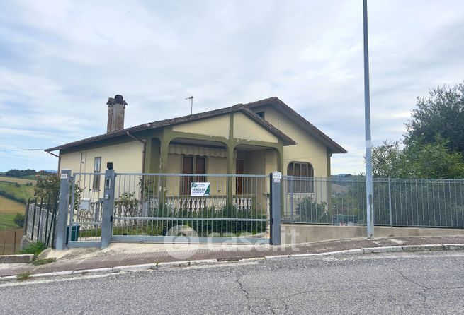 Casa indipendente in residenziale in Via Grancetta 115