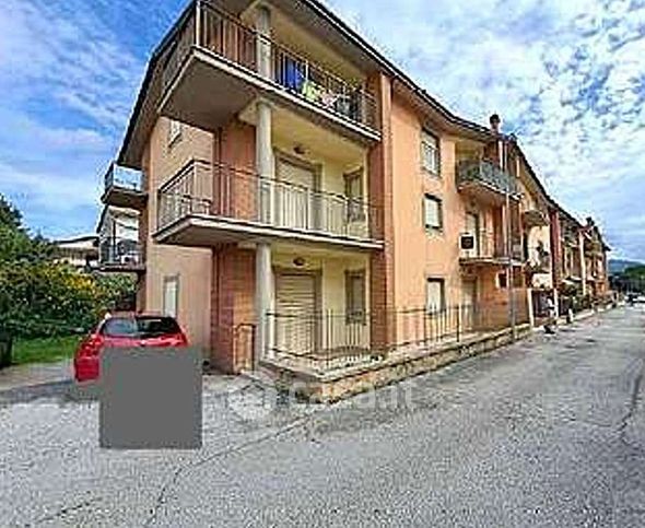 Appartamento in residenziale in Via Giuseppe Rondoni 24