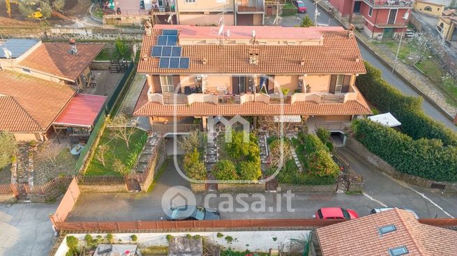 Villa in residenziale in Via Antonio Gramsci 13