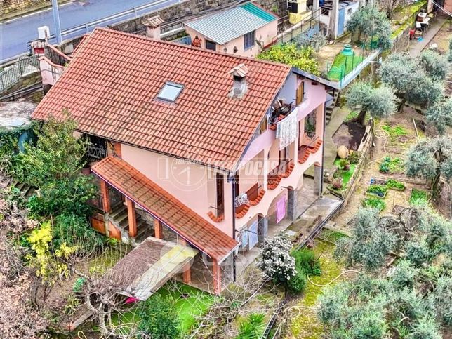Appartamento in residenziale in Strada Monte Colma 50