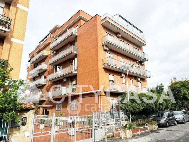 Appartamento in residenziale in Via Piteglio