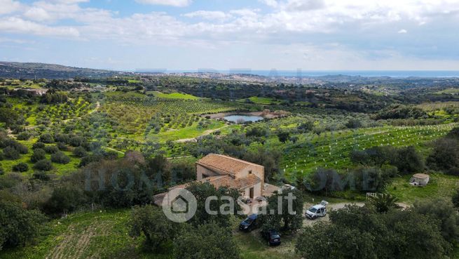 Villa in residenziale in Via Tommaso Fazello 228