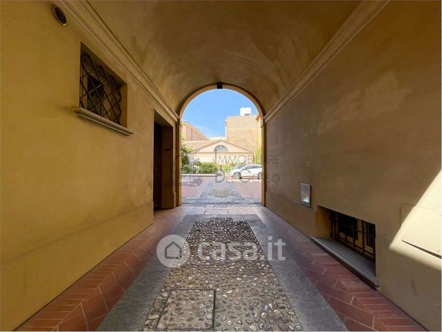 Garage/posto auto in residenziale in Corso Camillo Benso Conte di Cavour