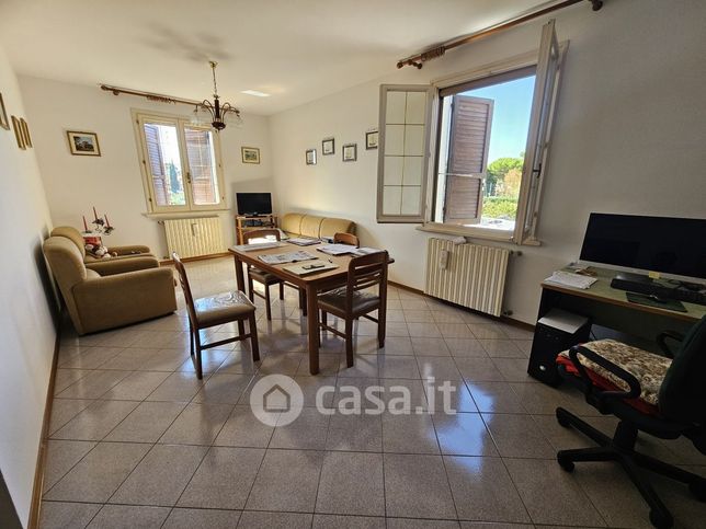 Villa in residenziale in 