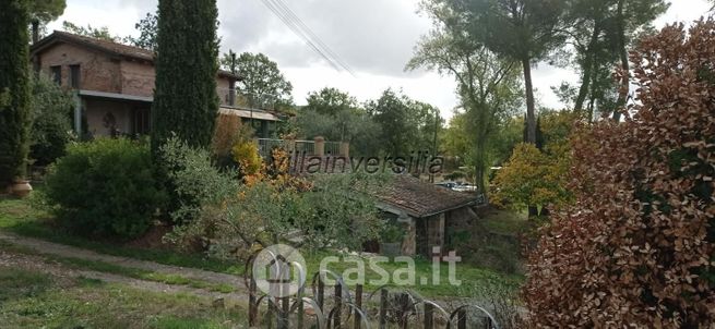 Rustico/casale in residenziale in Strada Regionale 74 Maremmana