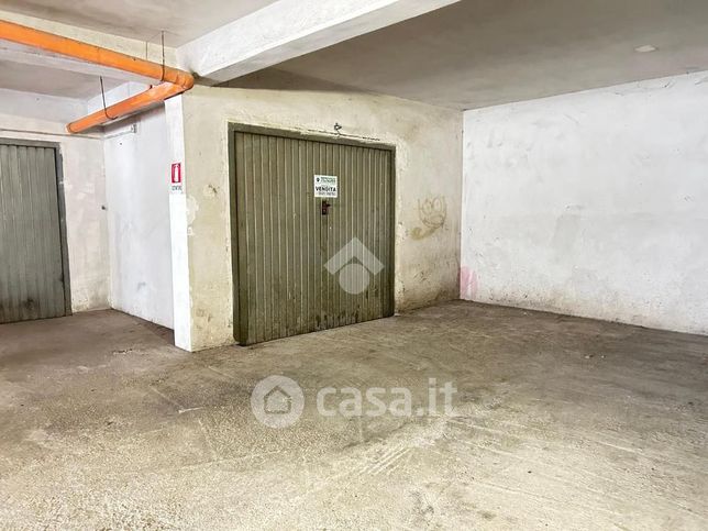 Garage/posto auto in residenziale in Piazza Umberto I