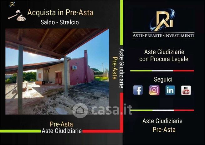 Villa in residenziale in Via Lipari 3