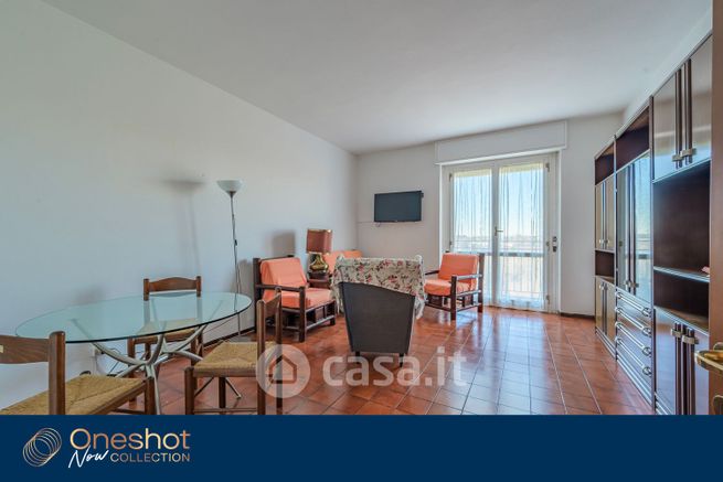 Appartamento in residenziale in Via Quinto Romano 76