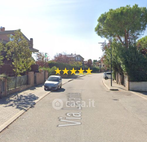 Box/posto auto in residenziale in Via Levante