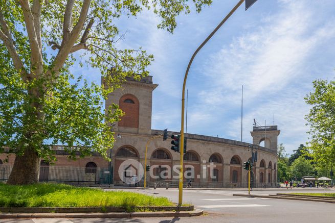 Appartamento in residenziale in Viale Elvezia 12