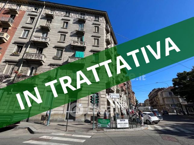 Appartamento in residenziale in Piazza Camillo Bozzolo 7