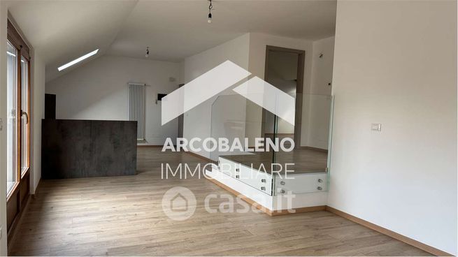 Appartamento in residenziale in Via al Lago