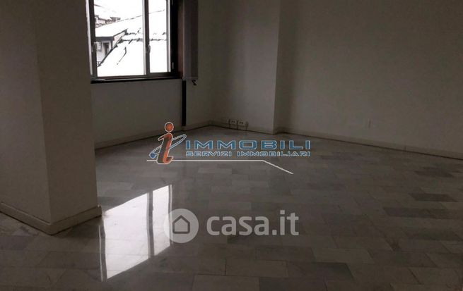 Ufficio in commerciale in Viale Lunigiana