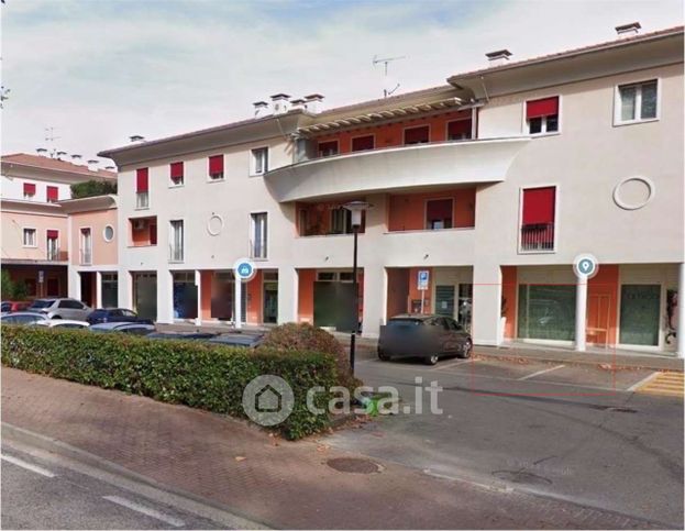 Ufficio in commerciale in Viale Regina Margherita