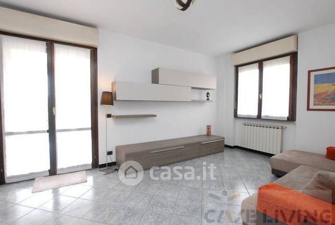 Appartamento in residenziale in Via G. Leopardi 2