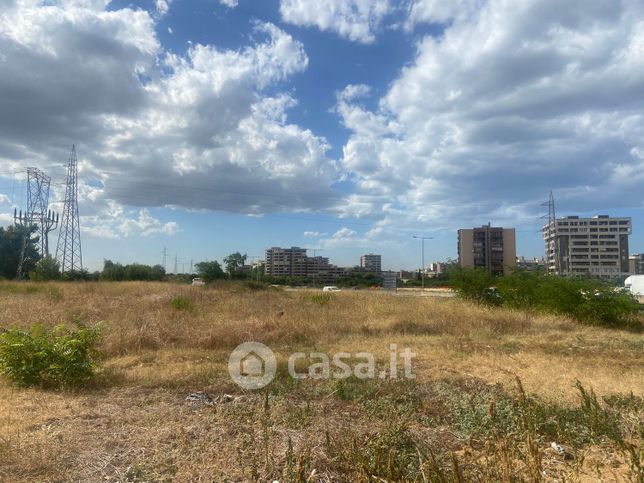 Terreno agricolo in commerciale in Via Giulio Petroni