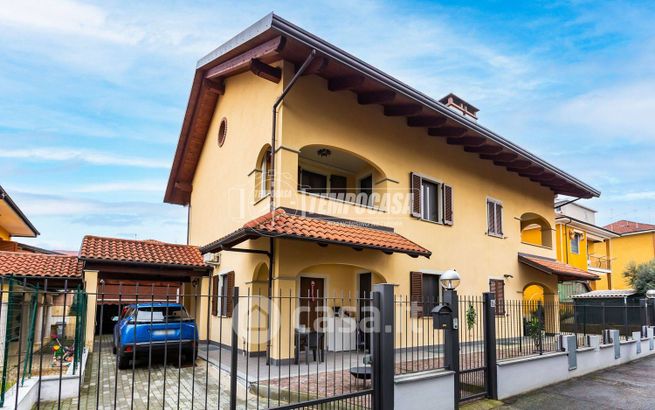 Villa in residenziale in Strada Rigolfo 16