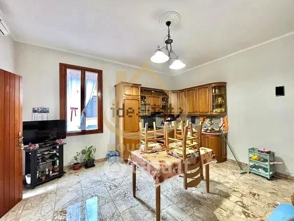 Appartamento in residenziale in Via Giovanni Vidari