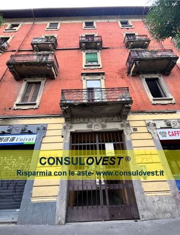 Appartamento in residenziale in Via Varesina 55