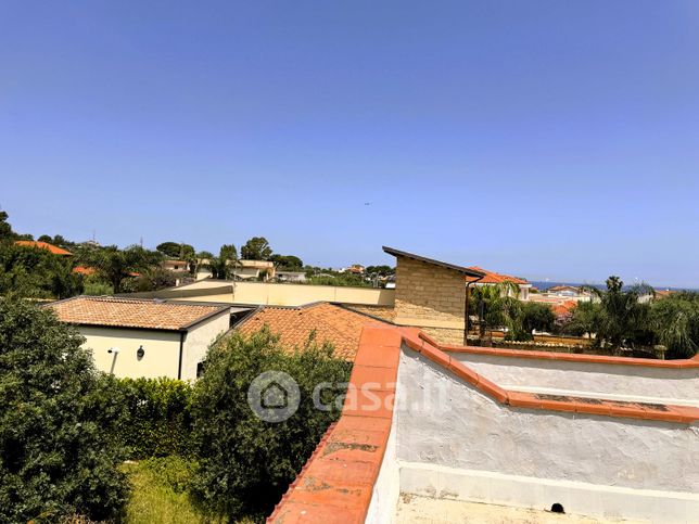 Villa in residenziale in Via Cinisi