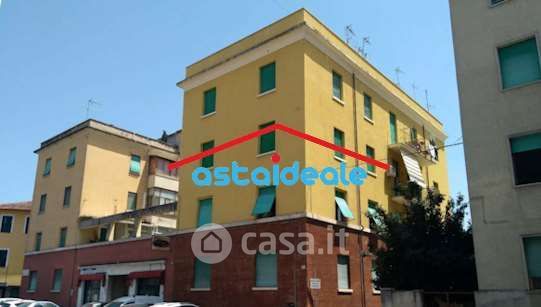 Appartamento in residenziale in Via Fratelli Rosselli 35