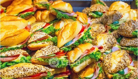 Attivitã /licenza (con o senza mura) in commerciale in Via Crescenzio