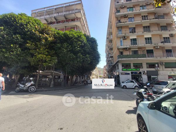 Box/posto auto in residenziale in Via Michele Conforti