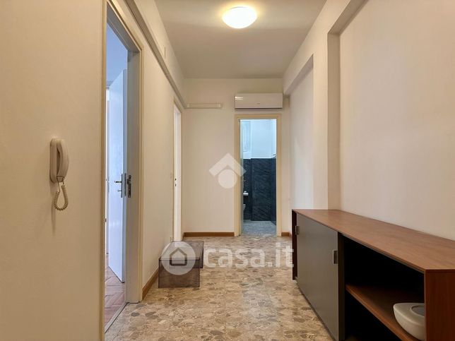 Ufficio in commerciale in Via Savorgnana 22